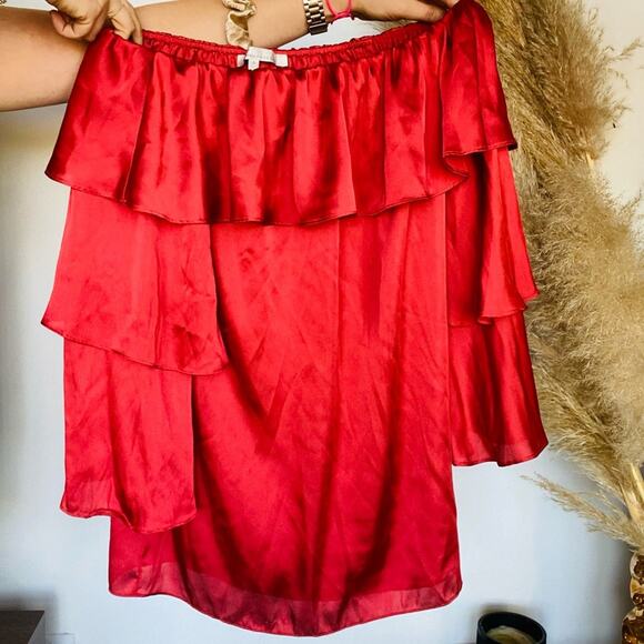 LOVERS + FRIENDS REVOLVE Rust Red Silky Off Shoulder Ruffle Tiered Mini Dress S - Picture 3 of 7